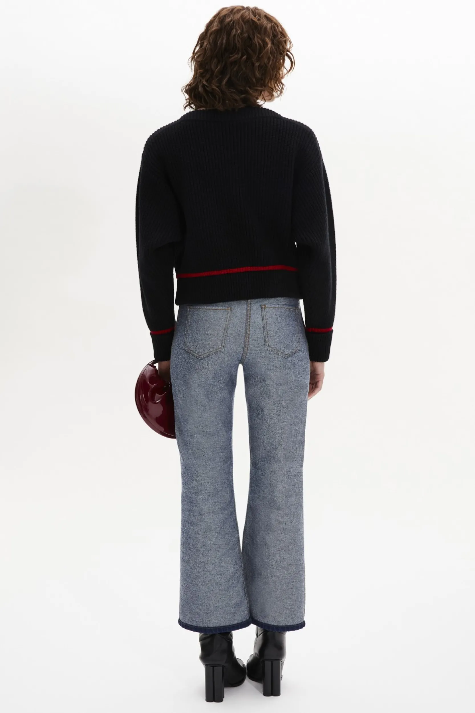 Online Boat-Neck Jumper With Curved Long Sleeves Women Sweaters